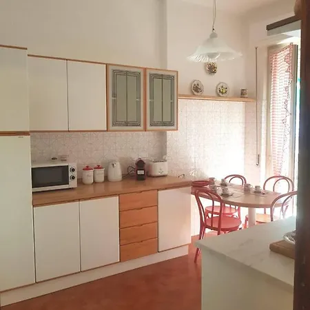 Sunny House